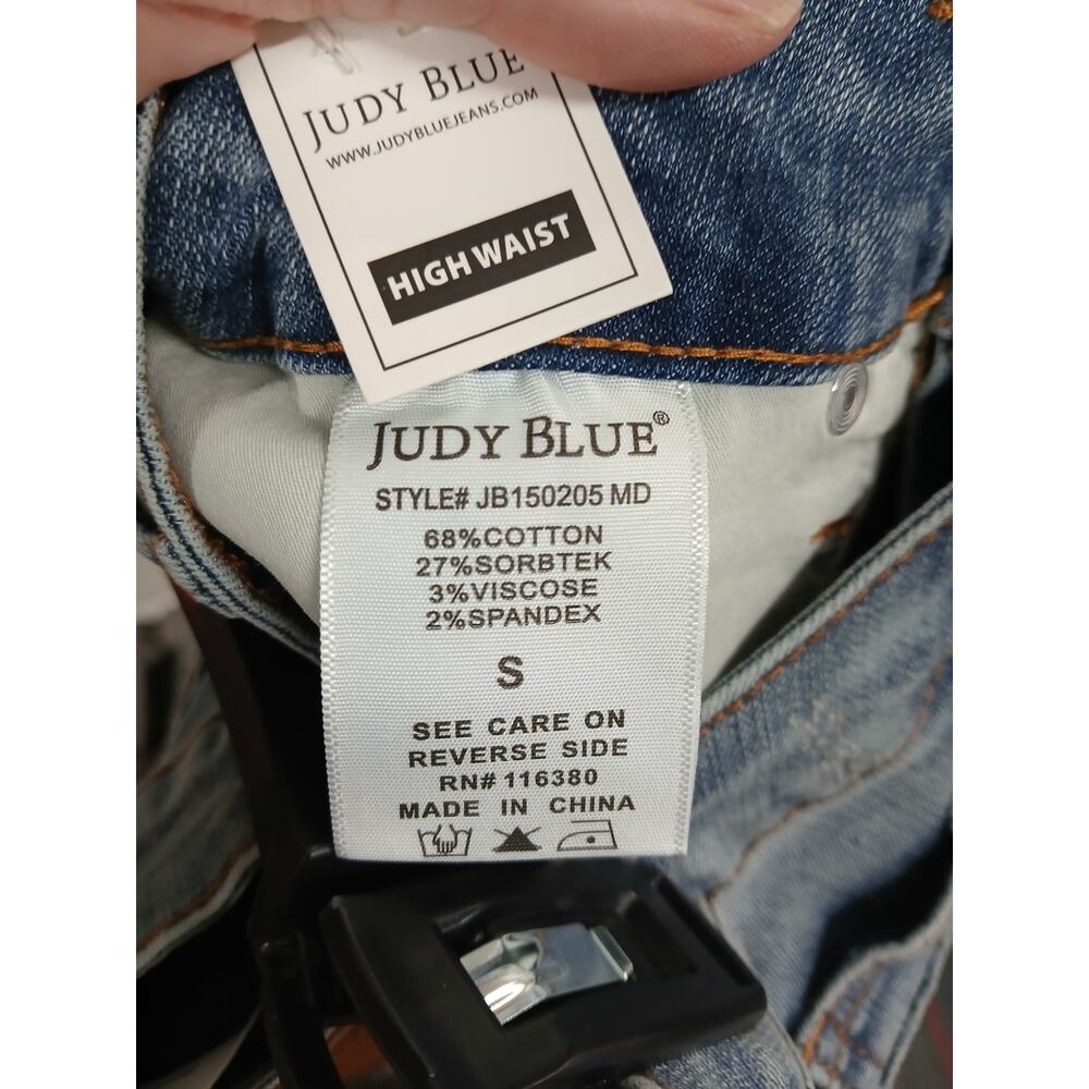 Judy Blue "Stone Cold" Cooling Tummy Control Shorts. - Picture 9 of 9
